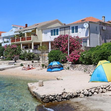 Apartments By The Sea Mandre, Pag - 4095 Kolan Exterior photo