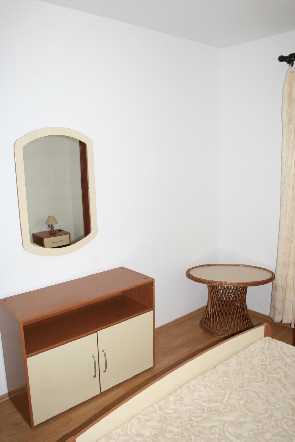 Apartments By The Sea Mandre, Pag - 4095 Kolan Room photo