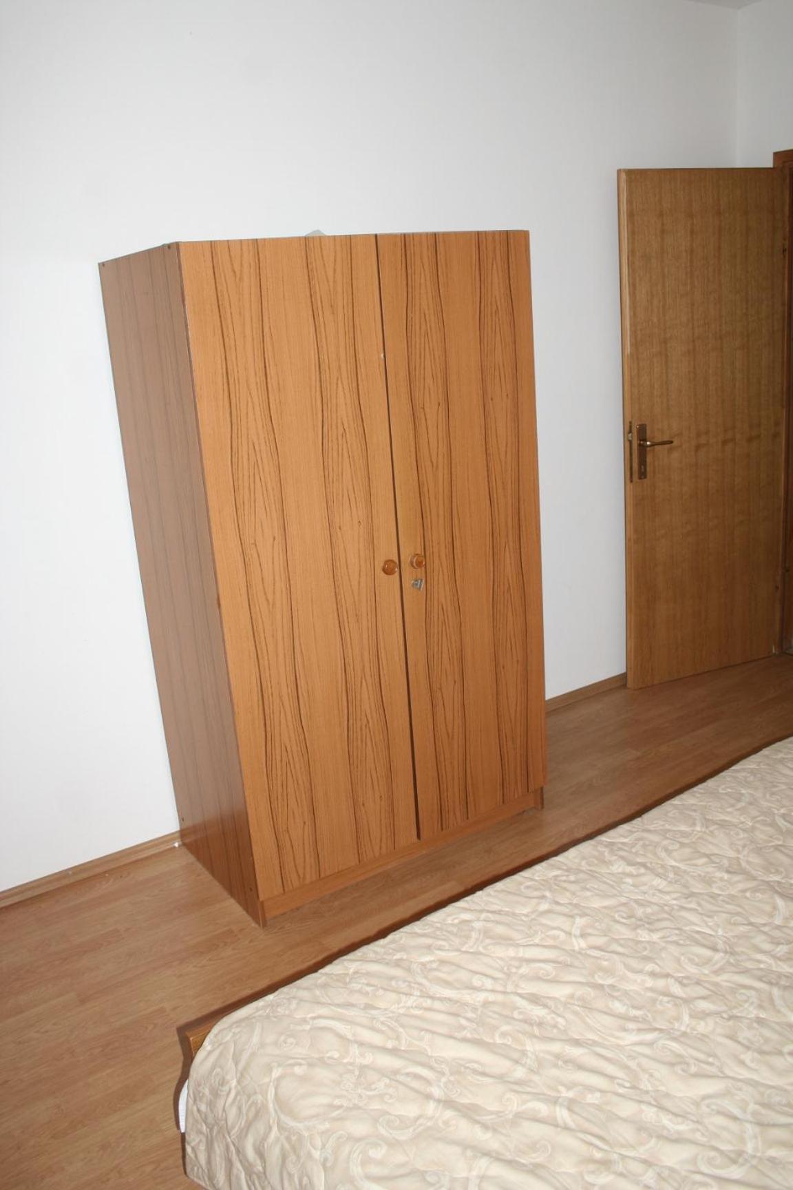 Apartments By The Sea Mandre, Pag - 4095 Kolan Room photo